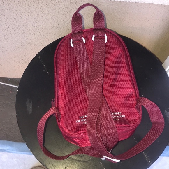 Adidas small backpack - Picture 2 of 16